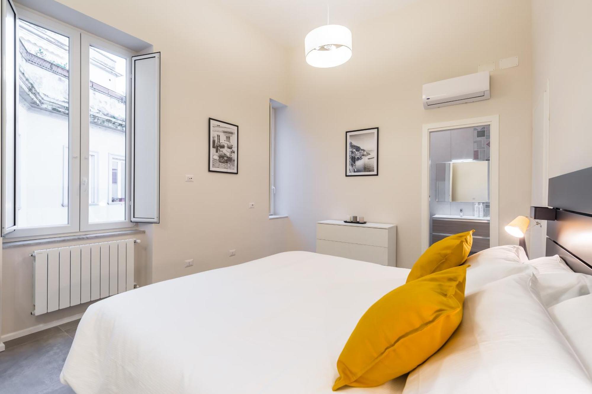 Arenella Family Apartment By Wonderful Italy Naples Exterior photo